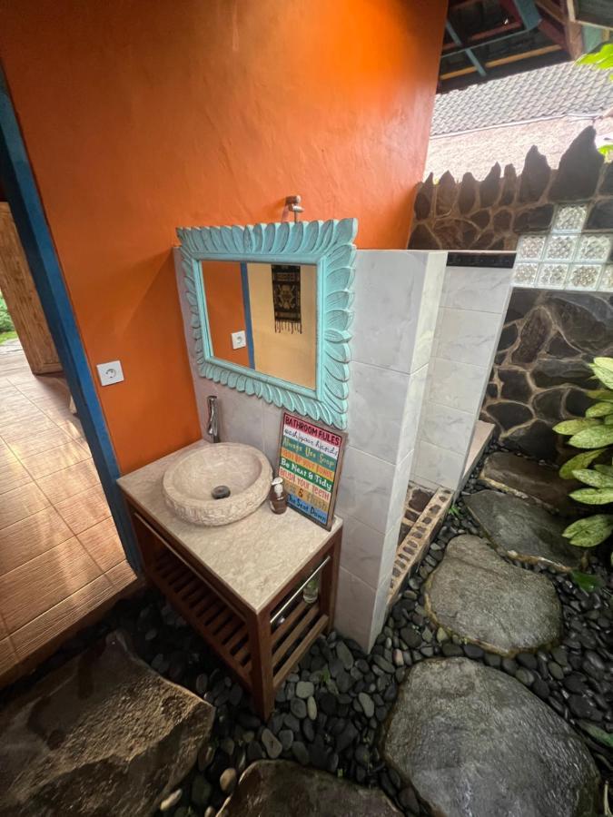 Cantika Zest Guest House Убуд Экстерьер фото